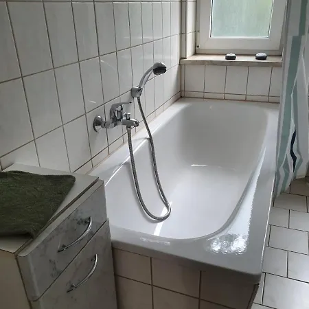 Apartmán Am Hegebach Mit Netflix Und Parkplatz Self Check-in Oelsnitz (Erzgebirge)