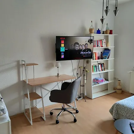 Oelsnitz Am Hegebach Mit Netflix Und Parkplatz Self Check-in Apartment *